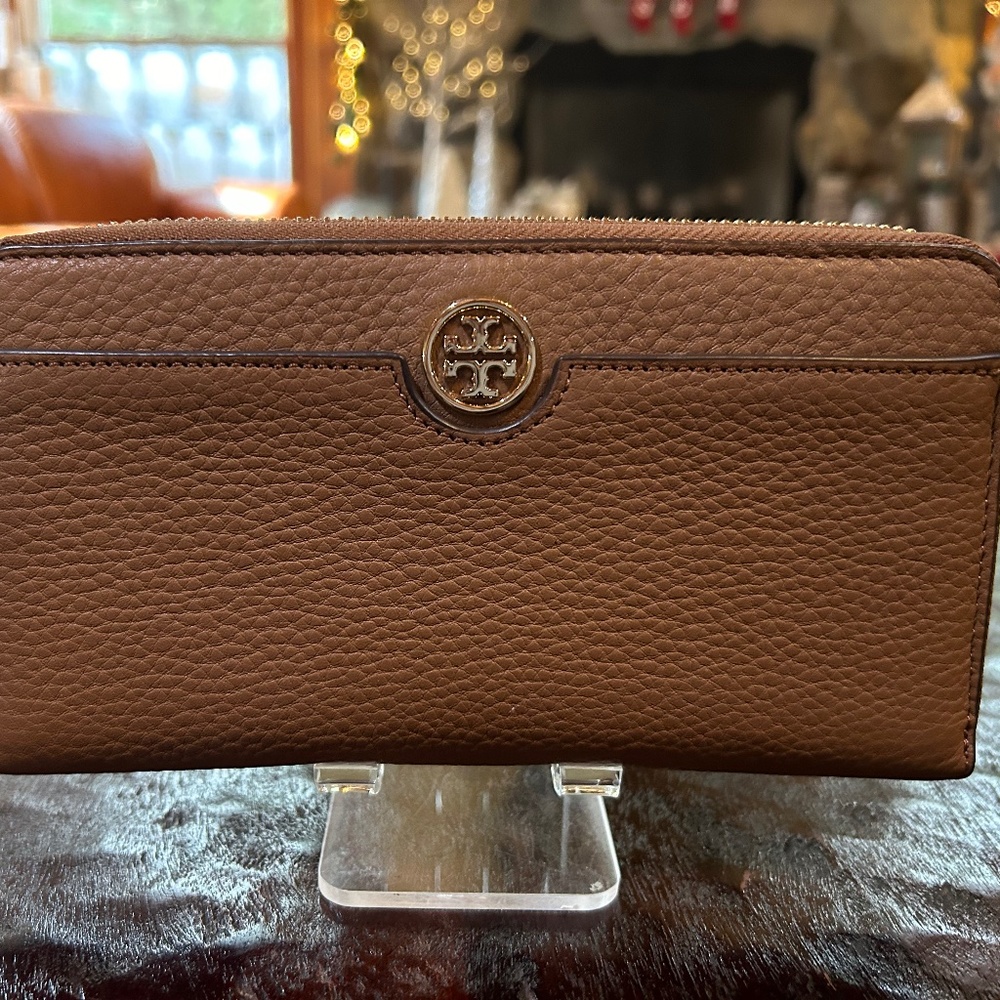Tory Burch Continental Zip Around Pebble Leather Wallet